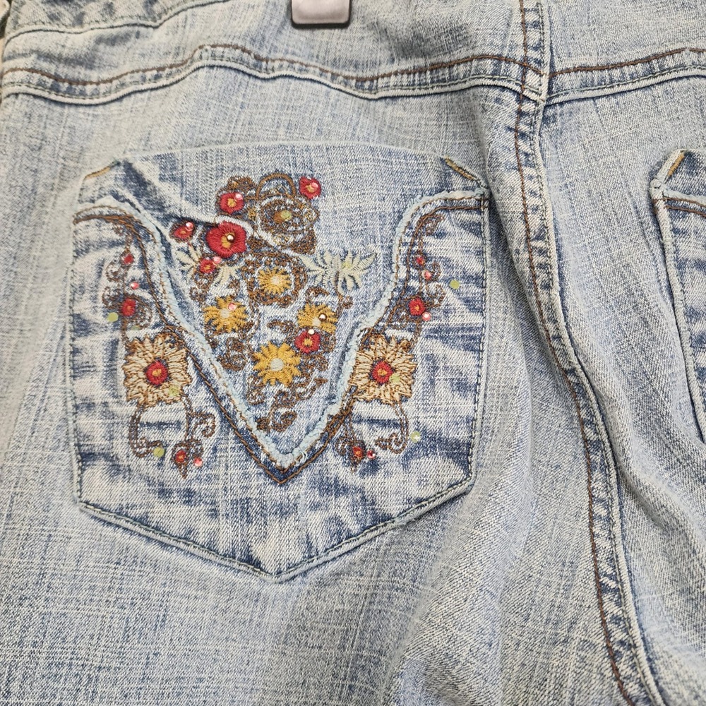 Vintage LEI Sophia Hiphugger Jeans Y2K Embroidered Low Rise Light Wash Size 18 - Picture 3 of 13